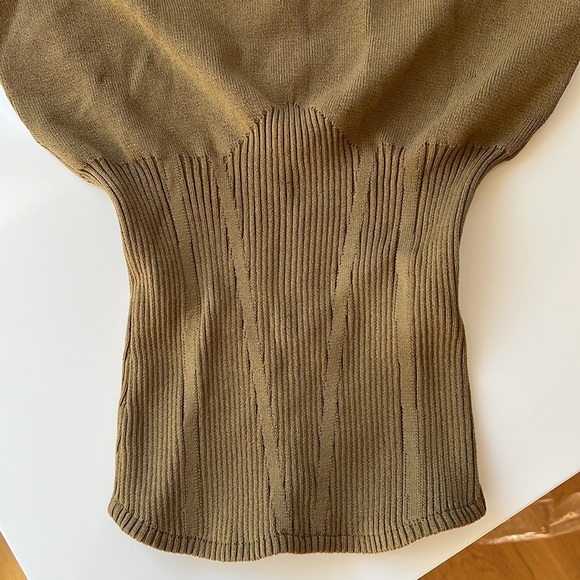 Zara green top size small - Picture 2 of 4